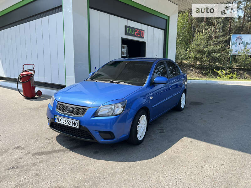 2011 kia rio