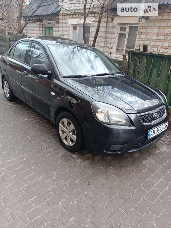 2011 kia rio