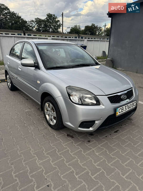 2011 kia rio