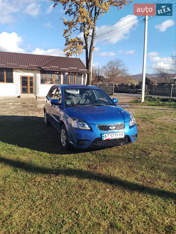 2009 kia rio
