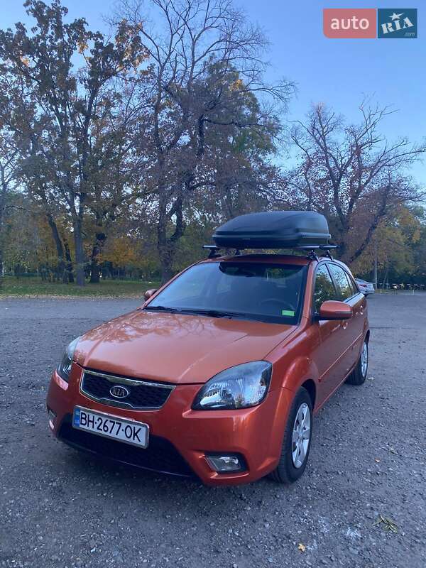 2010 kia rio