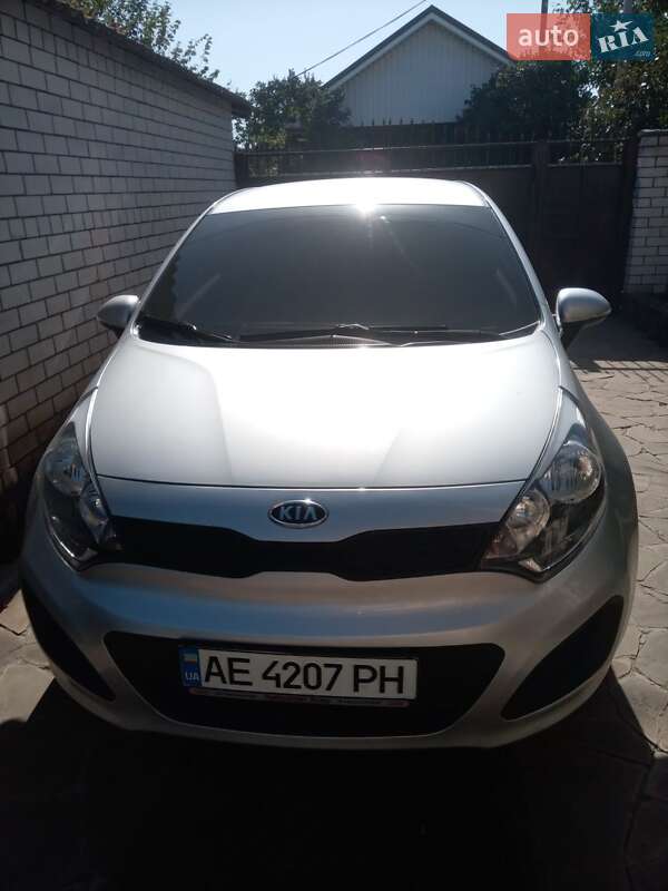 2012 kia rio