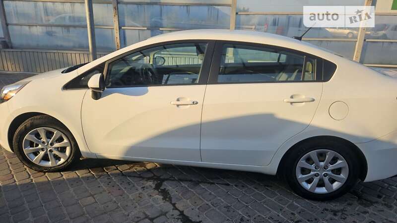2016 kia rio