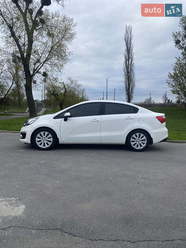 2017 kia rio