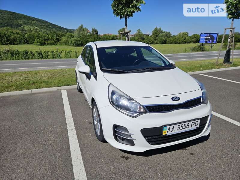 2015 kia rio