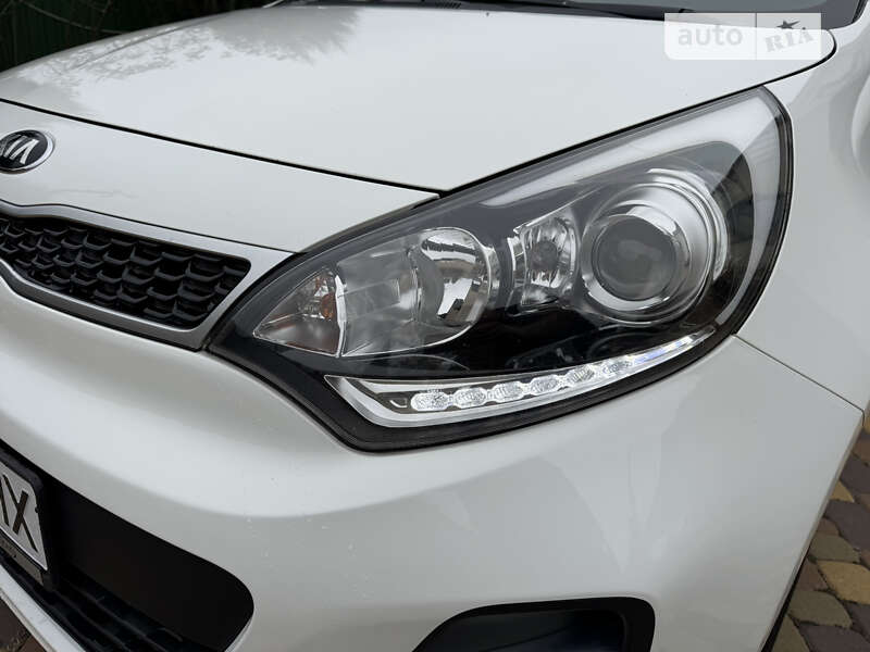 2016 kia rio