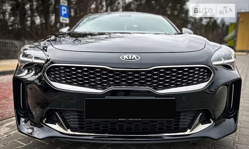 2019 kia stinger