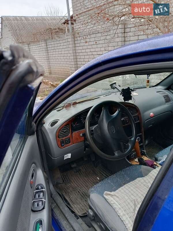 1999 kia sephia