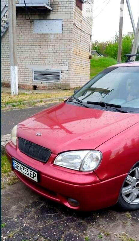 1999 kia carens