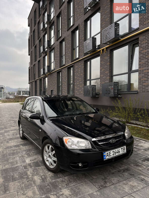 2004 kia spectra