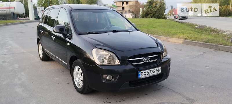 2009 kia carens