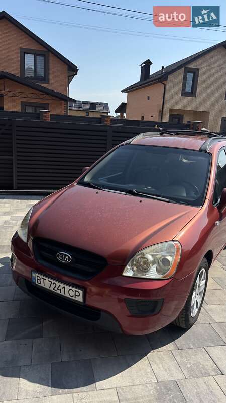 2007 kia rondo