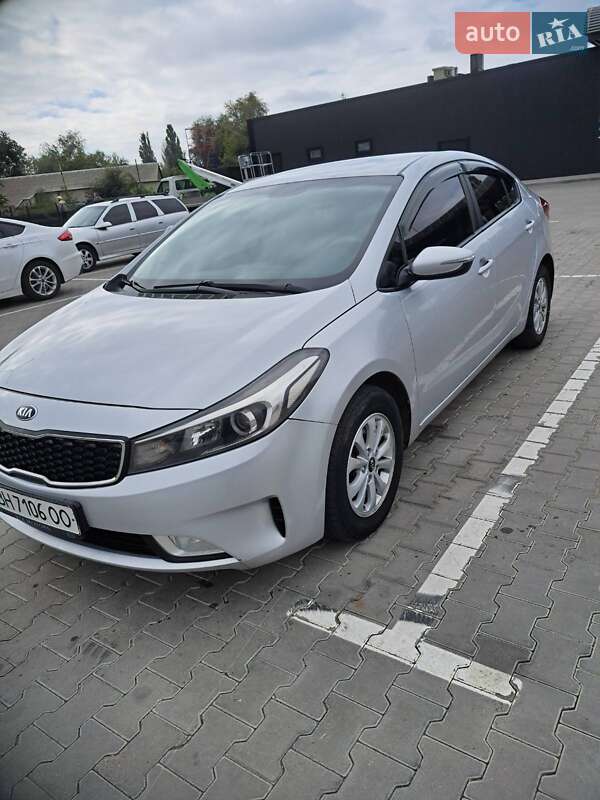 2016 kia k3