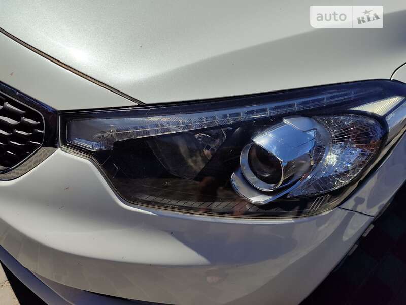 2013 kia k3