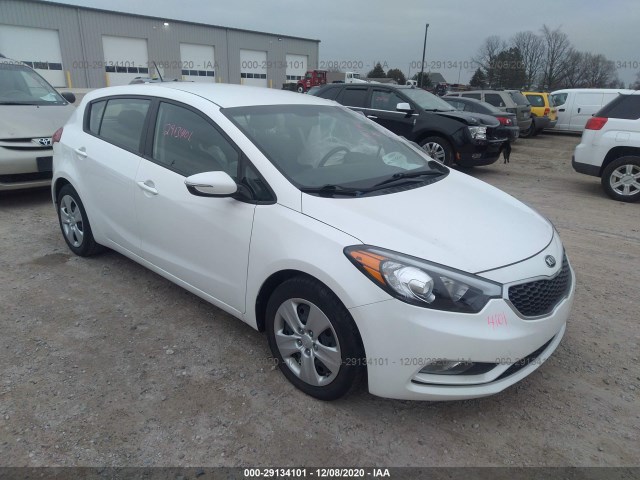 2016 kia forte 5-door