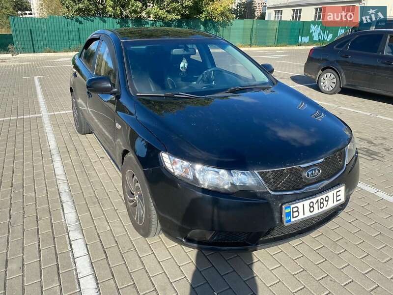 2010 kia cerato