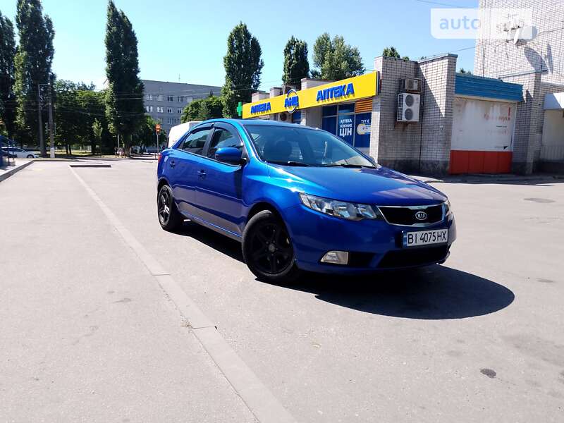2011 kia cerato