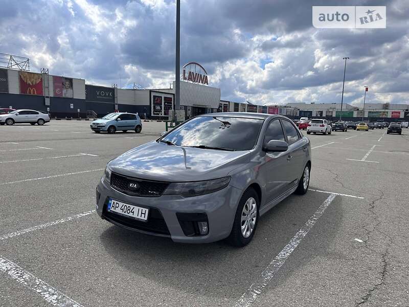 2011 kia cerato