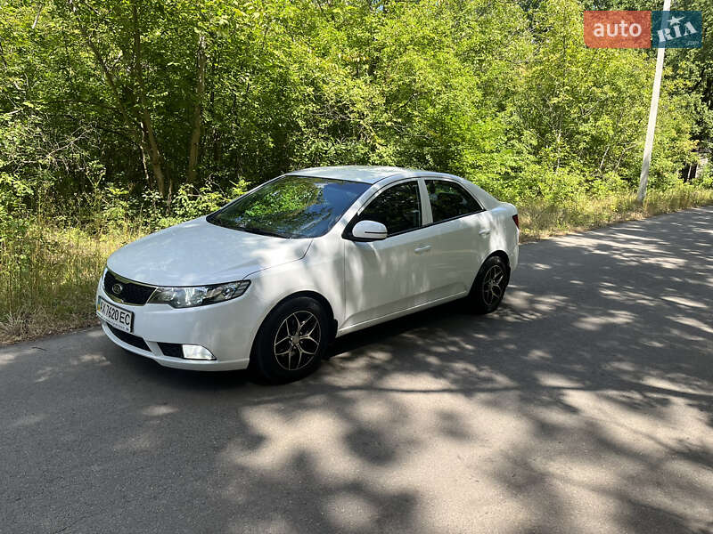 2012 kia cerato