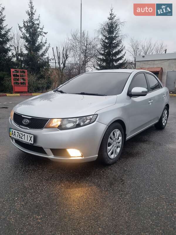2009 kia cerato