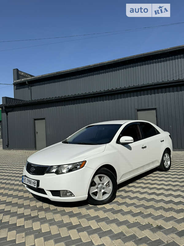2010 kia forte