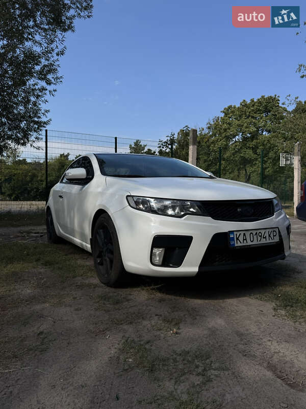 2010 kia cerato