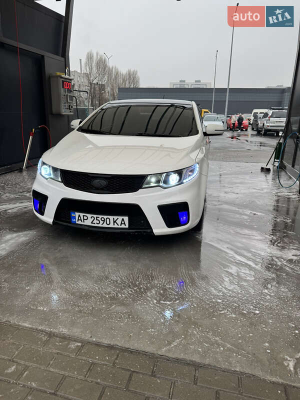 2011 kia cerato