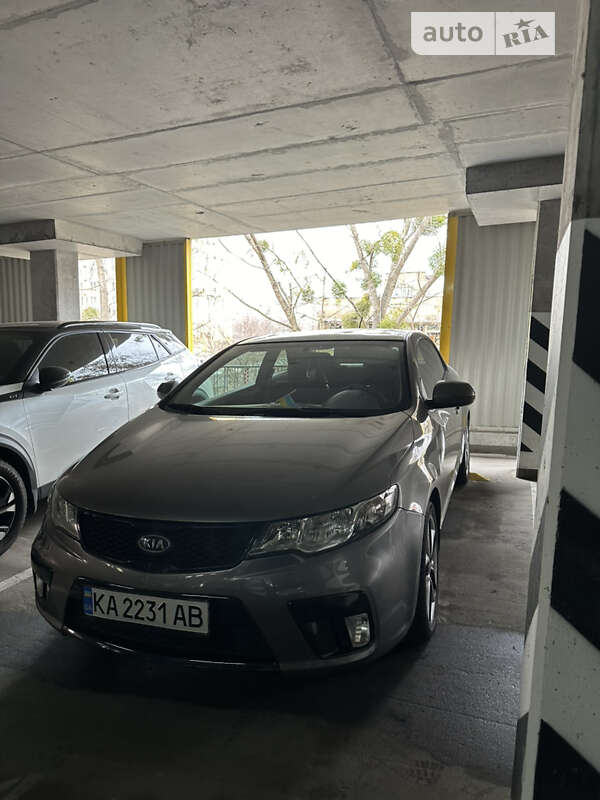 2012 kia cerato