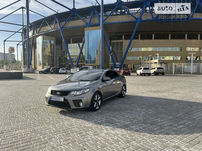 2012 kia cerato