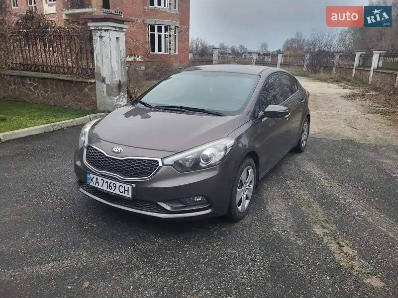 2014 kia cerato