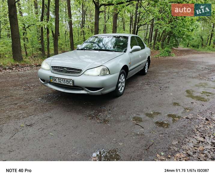 1998 kia clarus