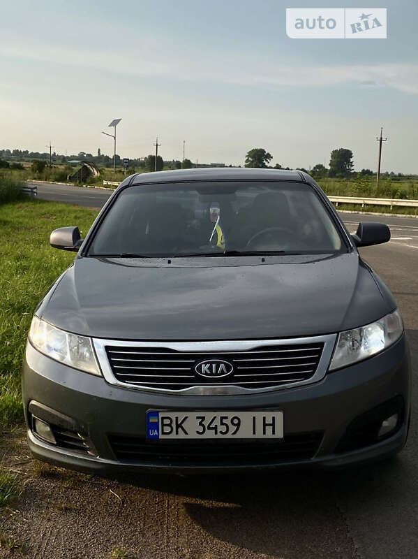 2008 kia magentis