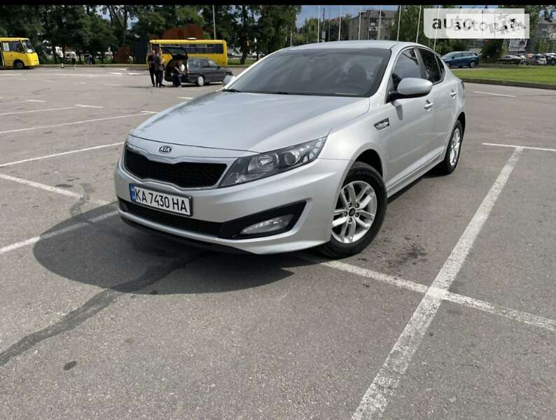 2011 kia k5
