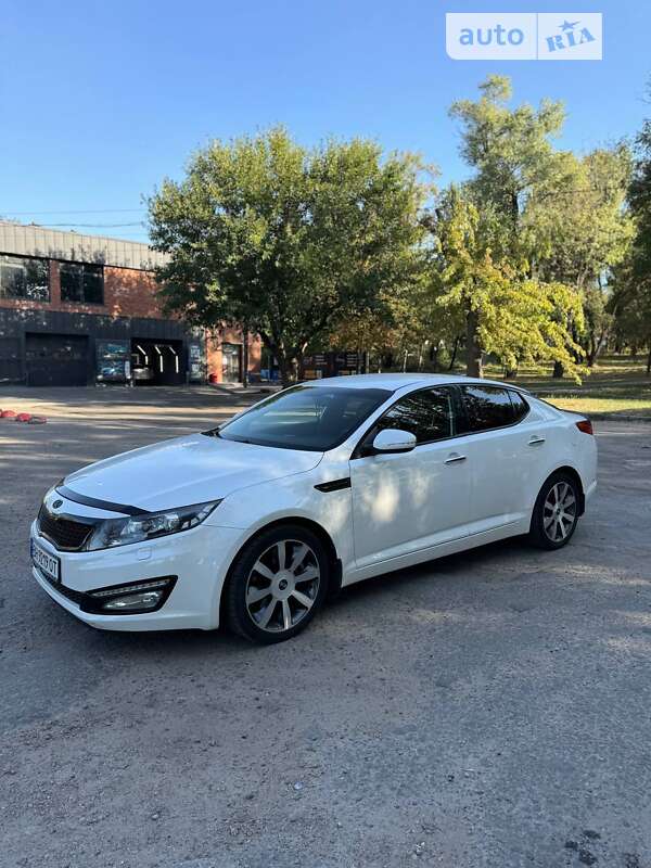 2011 kia optima