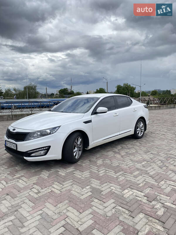 2011 kia optima