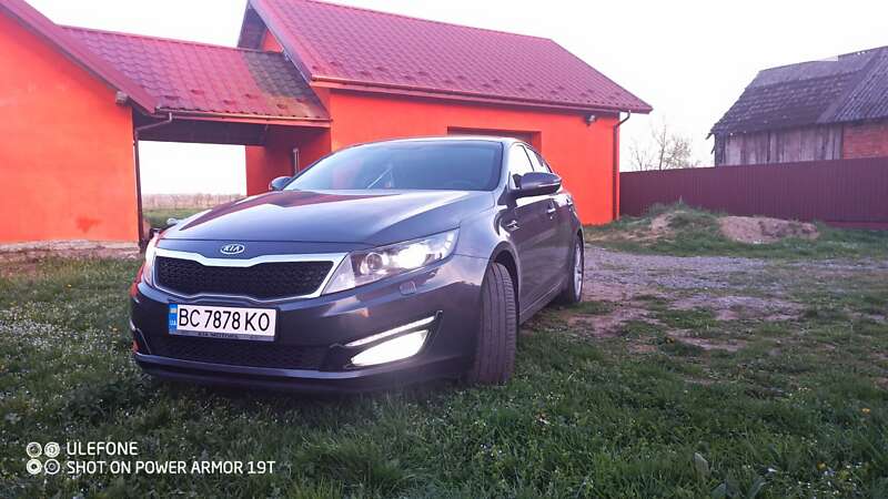 2012 kia optima