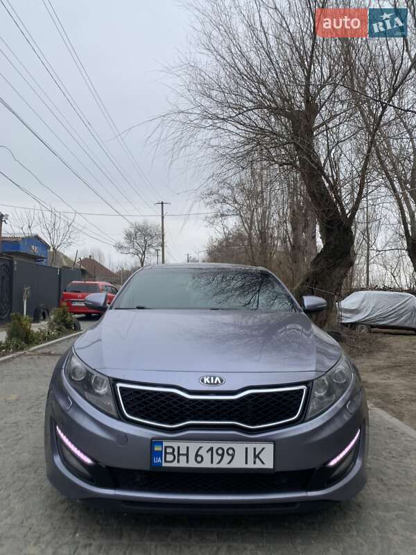 2012 kia optima