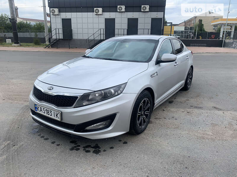 2010 kia k5