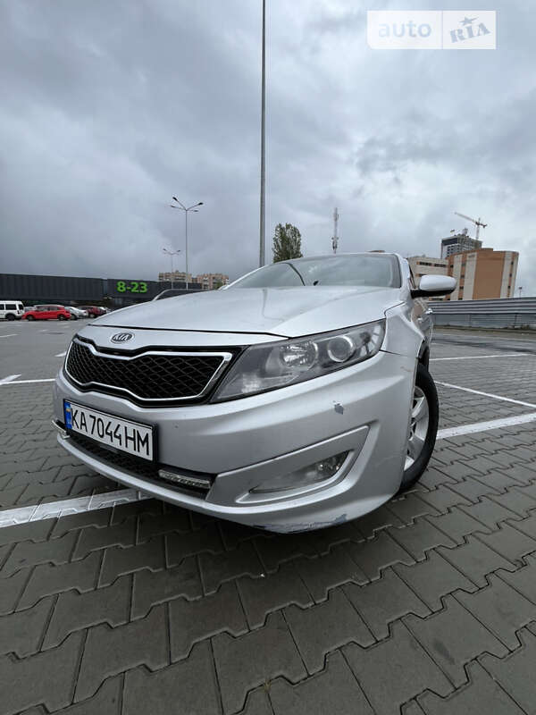 2011 kia k5