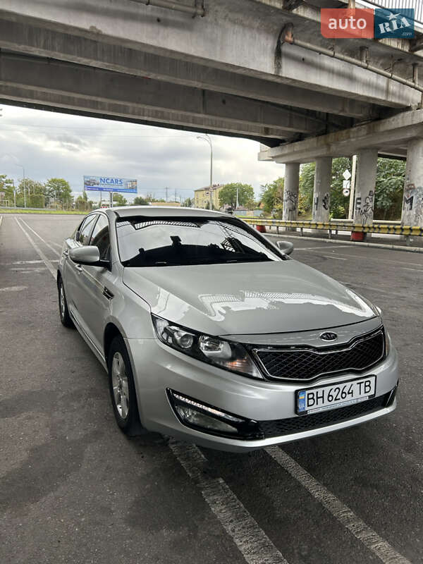 2012 kia k5