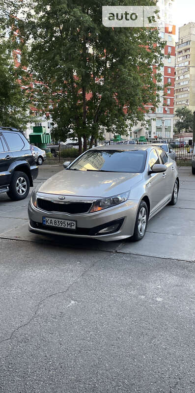 2012 kia k5