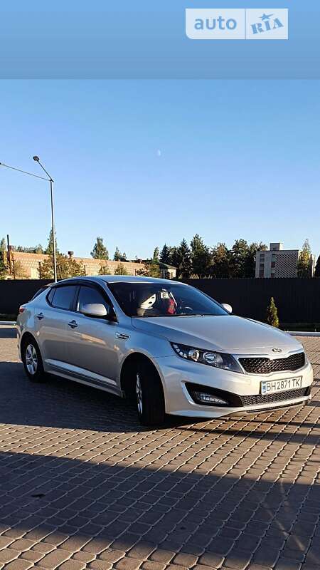 2012 kia k5
