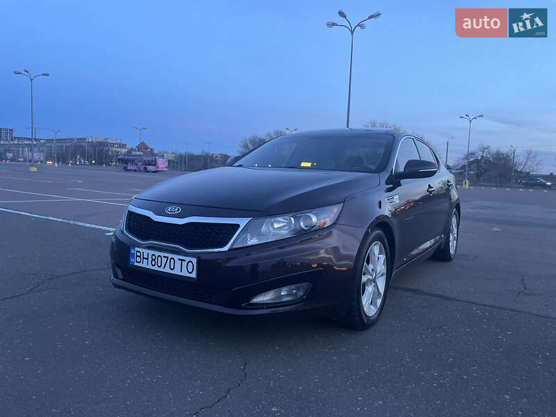 2010 kia optima