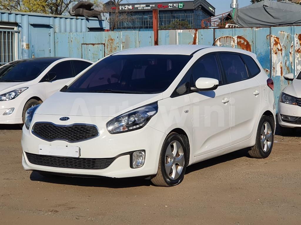 2016 kia carens