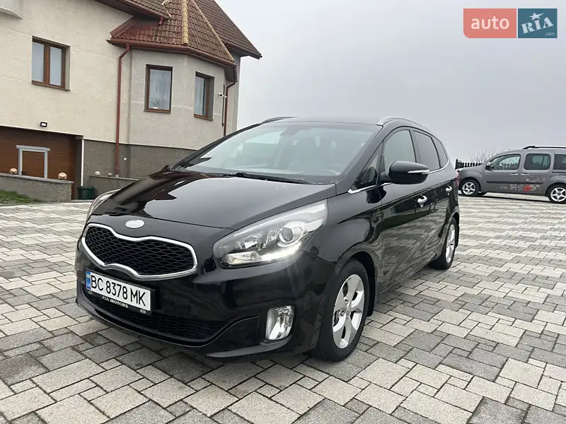 2013 kia carens