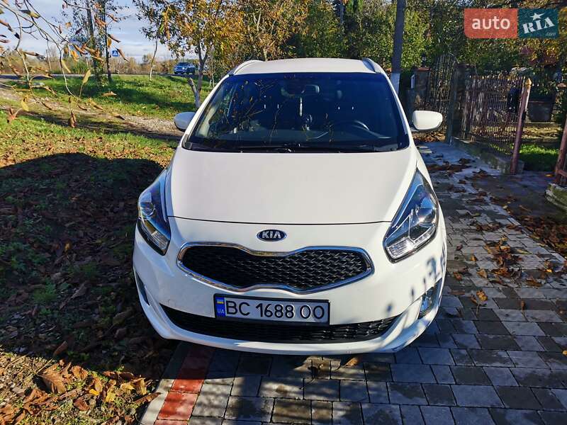 2016 kia carens