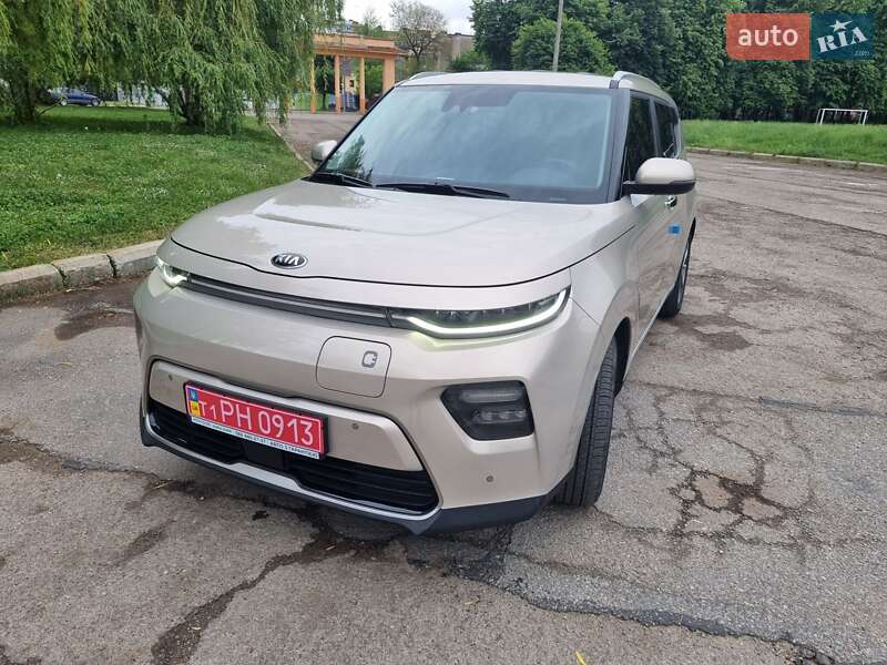 2020 kia soul