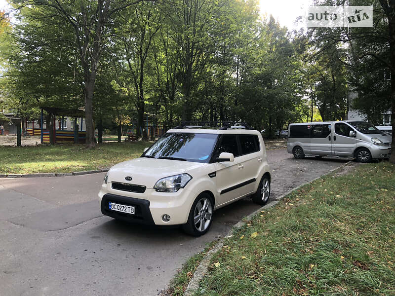 2010 kia soul