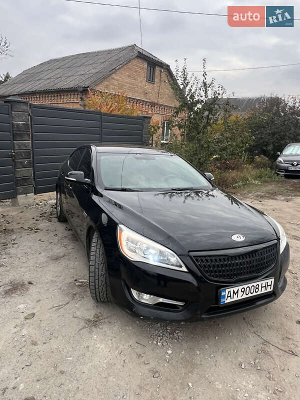 2010 kia k7
