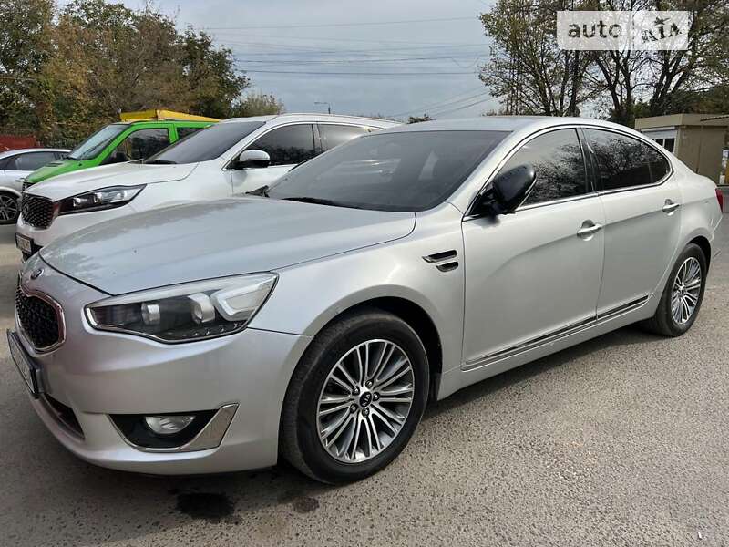 2013 kia k7